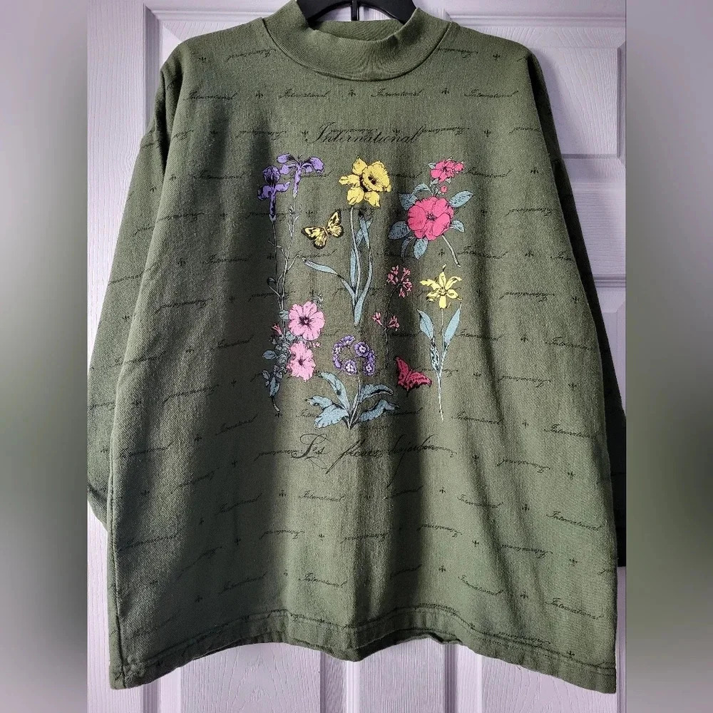 Green Floral‎ Black Script Mock Neck Sweatshirt Vintage Cottagecore Nature
